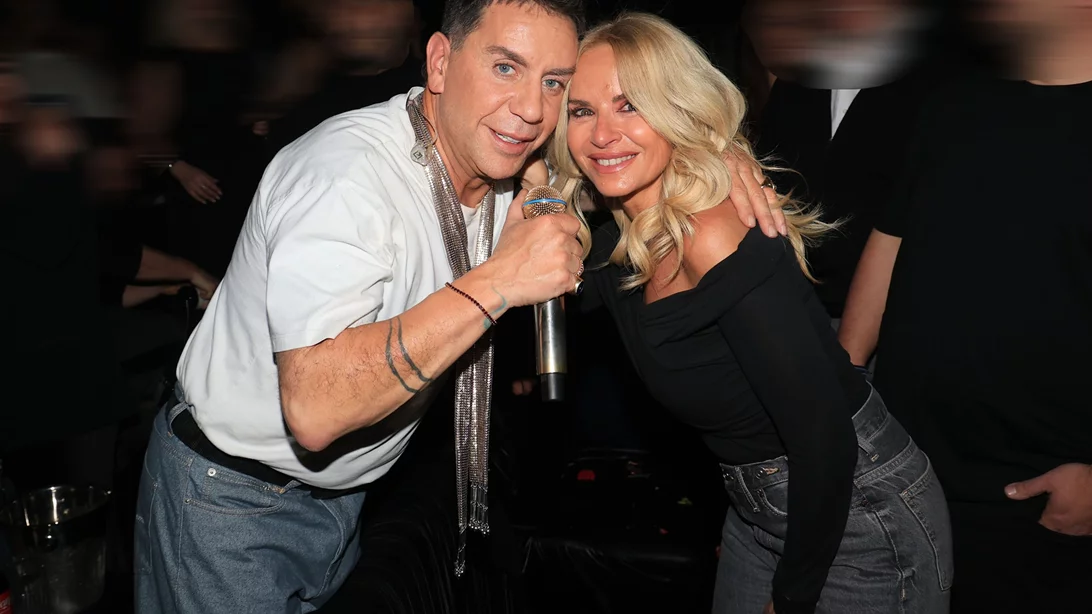 Μαρία Μπεκατώρου | Αγκαλιά με τον Γιώργο Μαζωνάκη σε βραδινή έξοδο