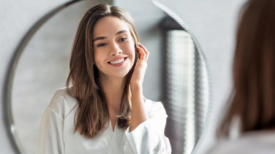 Τα μαλλιά σου είναι ξηρά και θαμπά; Αυτό είναι το μυστικό που θα τα μεταμορφώσει