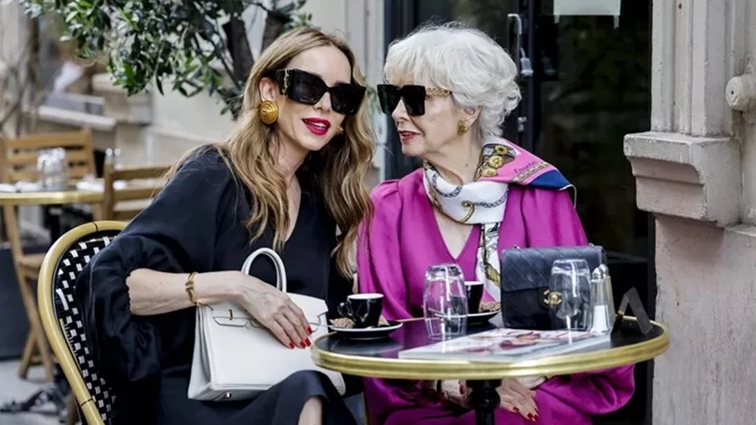 Μπήκε ο Αύγουστος | Τα καλύτερα looks για γυναίκες άνω των 50