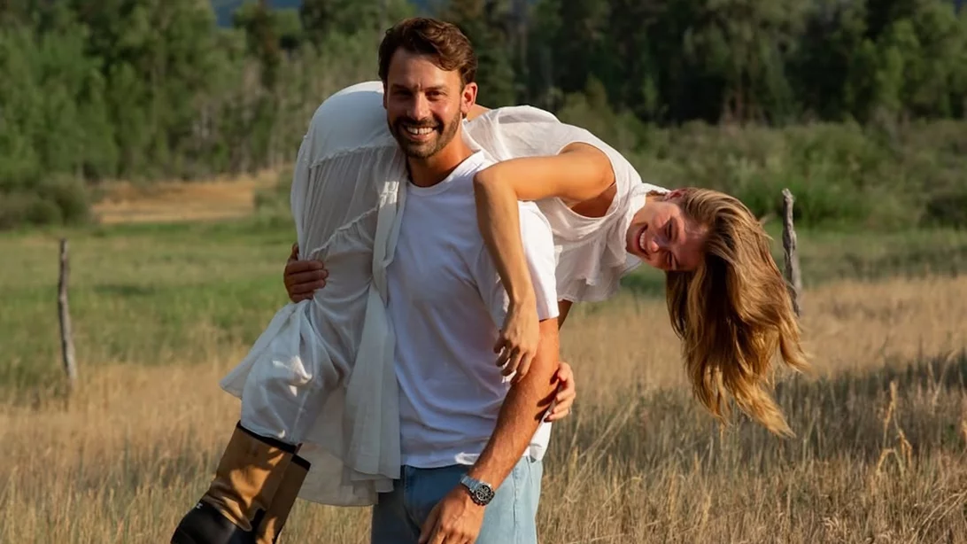 Αμαλία Κωστοπούλου & Jake Medwell | Το λαμπερό πάρτι που οργανώνουν μετά τον γάμο