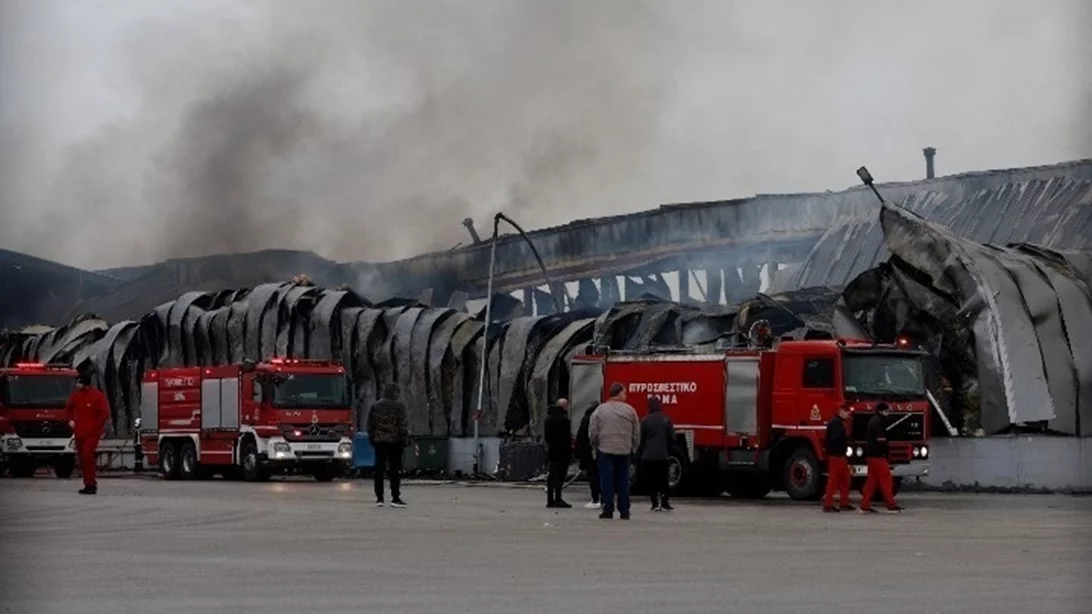 Στην Εισαγγελέα Τρικάλων σήμερα οι τρεις συλληφθέντες για τη φονική έκρηξη σε εργοστάσιο