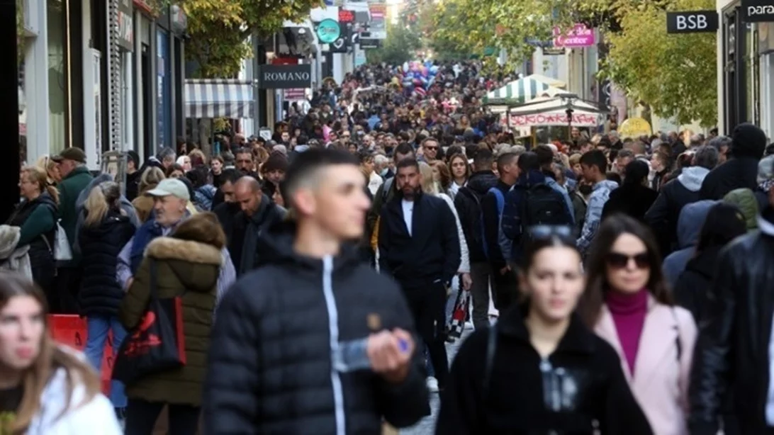 Τριάντα μόνιμες παροχές για μισθωτούς, συνταξιούχους, επαγγελματίες, αγρότες, ενοικιαστές και ιδιοκτήτες ακινήτων του 2025