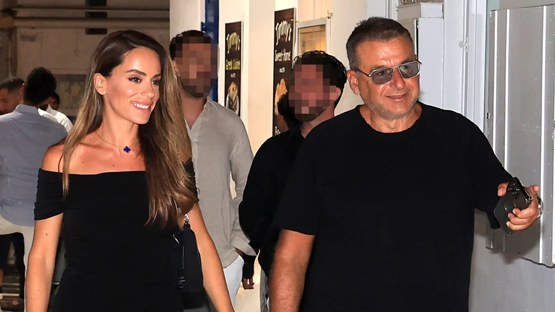 Γιώργος Λιάγκας & Μαρία Αντωνά | Μαζί στην κορυφή του... τεχνητού κόσμου στο Ντουμπάι