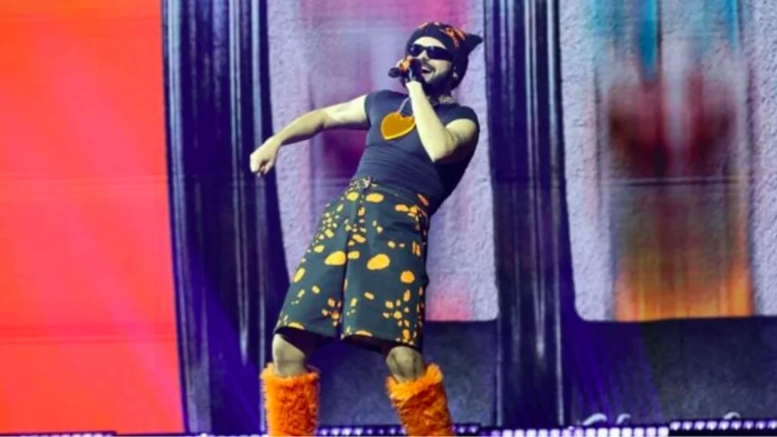 Sing For Greece | Σάρωσε ο Akylas με την εκκεντρική του εμφάνιση