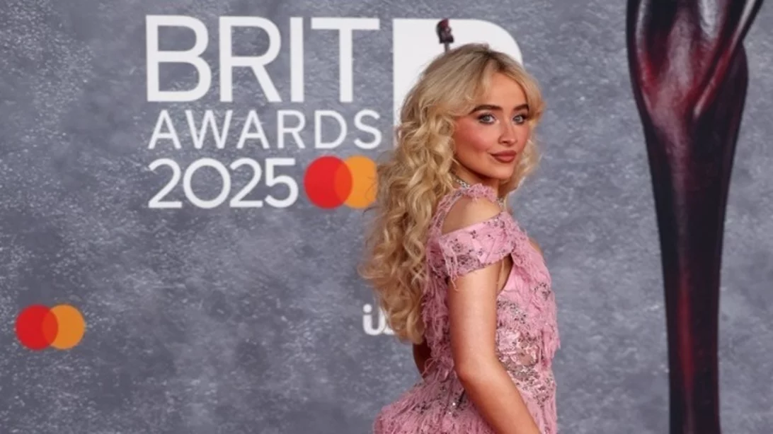 Η Sabrina Carpenter λέει στον Λευκό Οίκο να σταματήσει να χρησιμοποιεί τη μουσική της