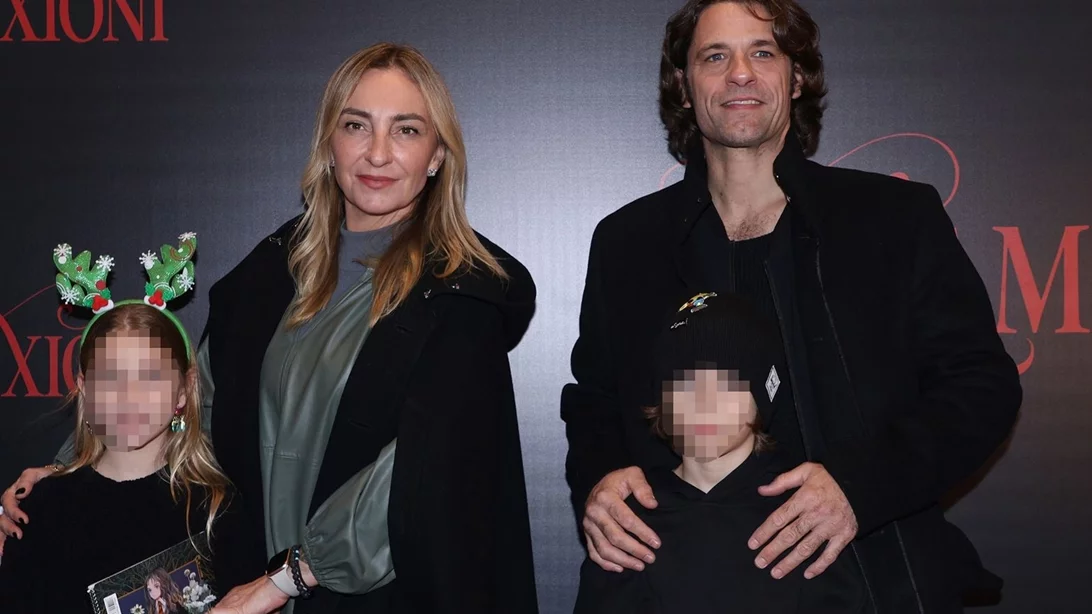 Ειρήνη - Χρυσή Τότσικα | Η κόρη της Ρούλας Ρέβη στέλνει ένα συγκινητικό μήνυμα για τα πρόωρα μωράκια