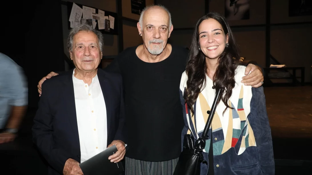 Μαριάννα Κιμούλη | Όπως δεν την έχουμε ξαναδει σε βραδινή έξοδο στο θέατρο