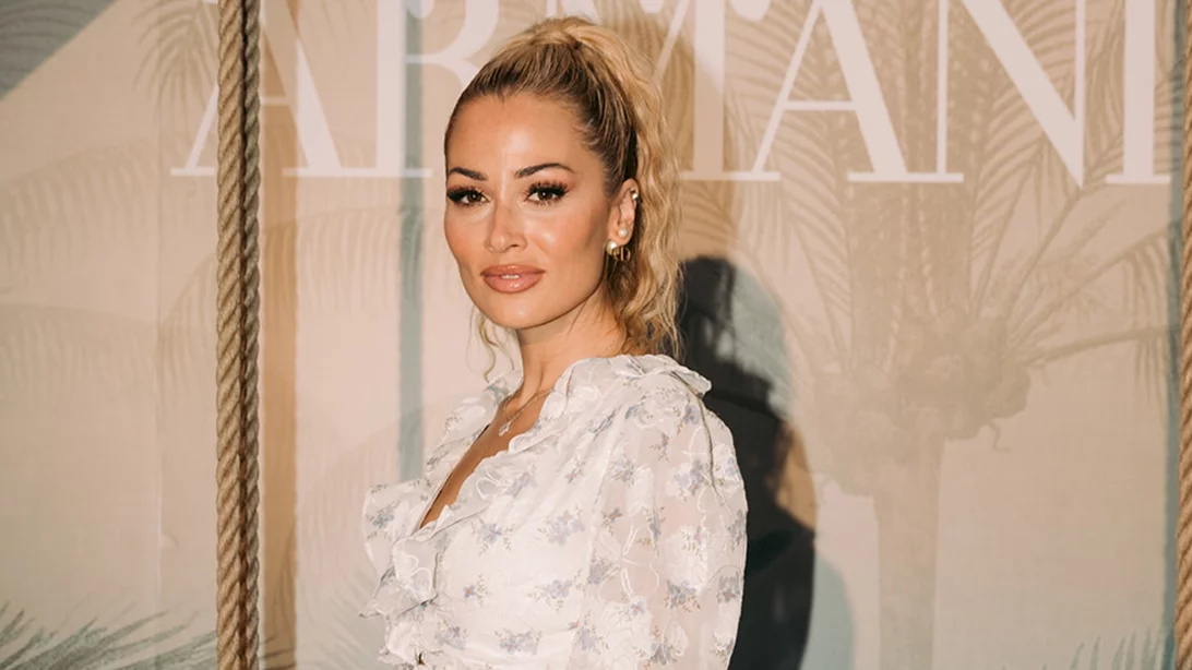 13 Ελληνίδες celebrities και influencers προτείνουν τι να φορέσεις σε μία καλοκαιρινή έξοδο