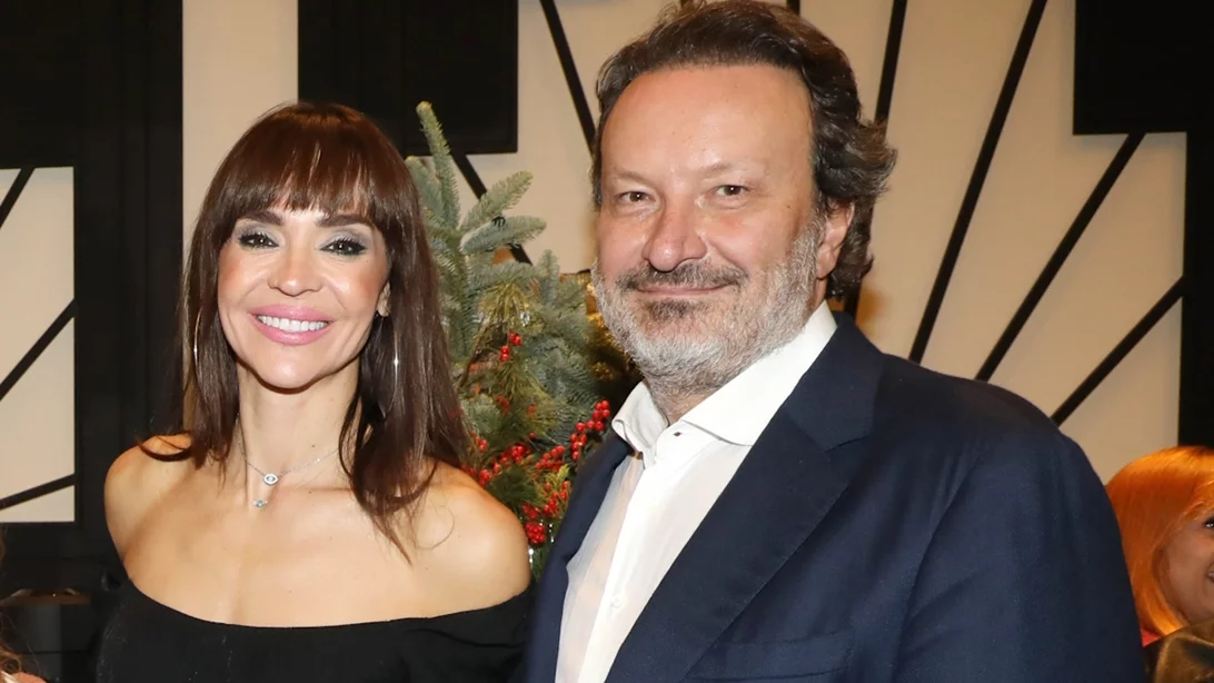 Νικολέττα Καρρά | Πρεμιέρα με τον Διονύση Παναγιωτάκη στο πλευρό της