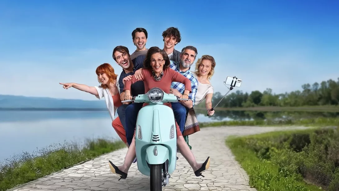 "Σέρρες" | Μήπως ο Γιώργος Καπουτζίδης μόλις "ανακάτεψε την τράπουλα" της ΛΟΑΤΚΙ+ κοινότητας;