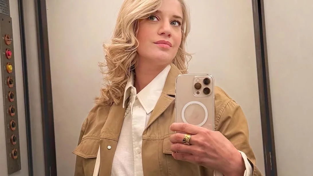 Τζένη Θεωνά | Μάς δείχνει για πρώτη φορά το πρόσωπο του μωρού της