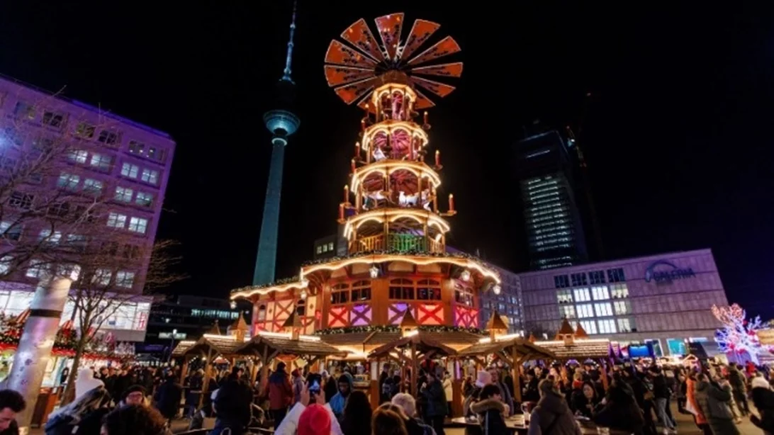 Λιγότεροι οι επισκέπτες των χριστουγεννιάτικων αγορών στη Γερμανία