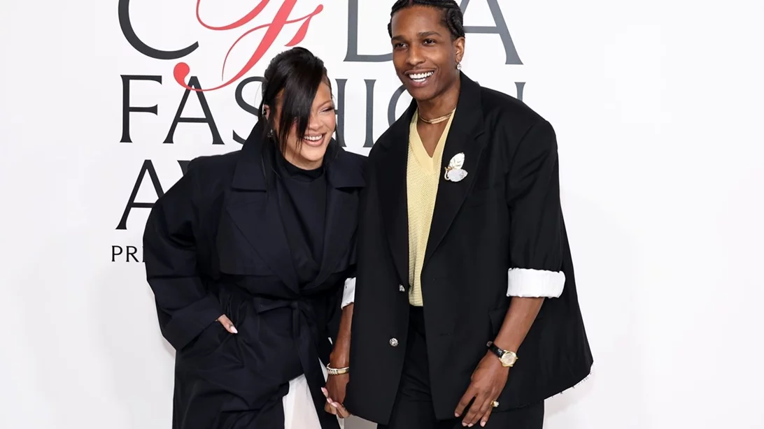 Rihanna | Πρώτη εμφάνιση στο κόκκινο χαλί μετά τη γέννηση της κόρης της