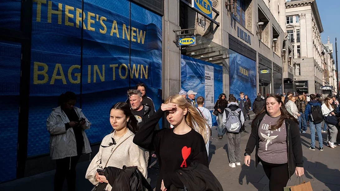 Tέλος εποχής για την εμβληματική μπλε τσάντα ΙΚΕΑ; Τι θα την αντικαταστήσει