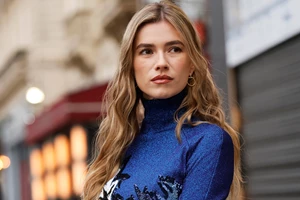 4 λεπτόρρευστα foundations που δίνουν τέλεια κάλυψη και λάμψη