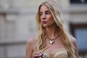 Skin Detox | Γιατί η εμμονή σου με τα πολλά προϊόντα σου στερεί τη λάμψη που ονειρεύεσαι - εικόνα 2