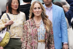 Οι συμβουλές μόδας στις οποίες ορκίζονται οι Γαλλίδες το καλοκαίρι και δεν μοιράζονται συχνά