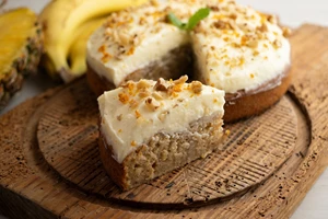 Οι παραδοσιακοί "κουραμπιέδες της γιαγιάς" | Η εύκολη συνταγή του Άκη Πετρετζίκη