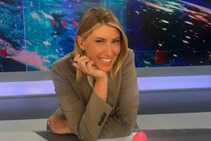 Η Έλλη Στάη και η Μάρα Ζαχαρέα με Zeus + Dione outfits στο Καλλιμάρμαρο - εικόνα 3