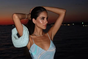 Κωνσταντίνος Αργυρός | Η selfie με μαύρο αμάνικο φανελάκι σε γυμναστήριο στη Νέα Υόρκη - εικόνα 2