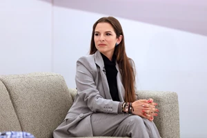 Η Εριέττα Κούρκουλου για τους Νίκους της: "Ο ένας μου χάρισε τη ζωή, ο άλλος τη μητρότητα"