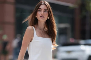 Το skincare hack που θα σε κάνει να ξυπνάς με λαμπερή επιδερμίδα κάθε πρωί