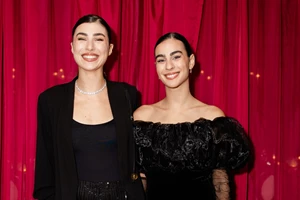 Αυτές οι μπορντό ψηλοτάκουνες μπότες από τη Zara είναι ό,τι ωραιότερο έχουμε δει τελευταία - εικόνα 3