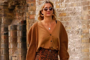 Η Ευαγγελία Τσιορλίδα στο Missbloom | Αυτό είναι το item που δεν λείπει πότε από τη γκαρνταρόμπα της