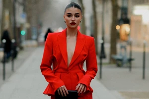 Το revenge dress από τη Zara που έχει γίνει ανάρπαστο στο TikTok