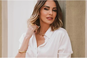 Μπέττυ Μαγγίρα | Το εμπριμέ σακάκι της είναι το ιδανικό fashion piece για να σπάσει η μονοτονία του χειμώνα