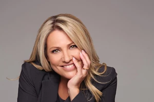 Σπάνια εμφάνιση | Η Ελένη Φουρέιρα μαζί με τον Αλμπέρτο Μποτία και τον 11 μηνών γιο τους