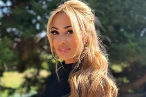 Ελένη Βουλγαράκη | Τα "μαγικά" drops που χρησιμοποιεί είναι σαν 20 ενέσιμα fillers και κοστίζουν ελάχιστα - εικόνα 3