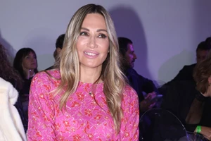 Τόνια Σωτηροπούλου | Το γιορτινό μακιγιάζ της μας δίνει inspo για τα looks των Χριστουγέννων