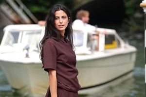 "Μεγάλη Χίμαιρα" | Πέντε πράγματα που ίσως δεν ήξερες για τη σειρά φαινόμενο της ΕΡΤ - εικόνα 5