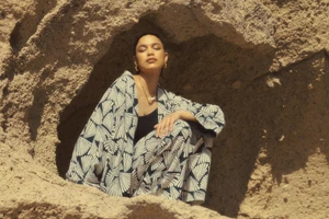 Για την καλοκαιρινή συναυλία, την παραλία, τα cocktail nights | Πώς θα δημιουργήσεις τα πιο κομψά looks από τη νέα limited edition συλλογή της Answear.LAB - εικόνα 30