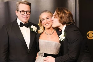 Chris Noth | Κι όμως ο Mr Big δεν μιλά πια με τη Sarah Jessica Parker - εικόνα 2