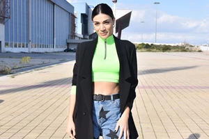 Η Ήβη Αδάμου είναι το style inspo σου για το φθινόπωρο | Τα items που δεν αποχωρίζεται - εικόνα 3