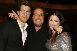 Ανανεωμένη και πιο όμορφη από ποτέ η Αντελίνα Βαρθακούρη | Η νέα εμφάνιση της