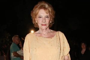 Μάρω Κοντού | Γιατί έγινε viral η φωτογραφία που έβγαλε με δυο άγνωστες μέσα στο αυτοκίνητο - εικόνα 2