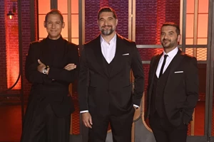 Επιστροφή στις ρίζες για τον Σωτήρη Κοντιζά | Φωτογραφίζει τα παιδιά του στην Ιαπωνία