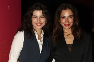 Κατερίνα Παπουτσάκη | Κάνει ό,τι θα έκανε κάθε Ελληνίδα μάνα για τα αγόρια της - εικόνα 8