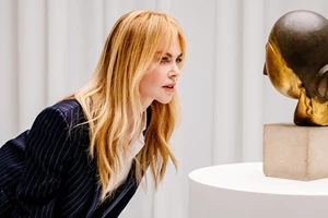 H Nicole Kidman είναι το reminder σου για ένα ποιοτικό γκρι πουλόβερ αυτό το φθινόπωρο - εικόνα 2