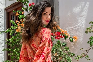 Γιάννης Τσιμιτσέλης | Σε νυχτερινό κέντρο αγκαλιά με την Κατερίνα Γερονικολού - εικόνα 3