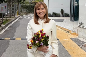 Μάρα Ζαχαρέα | Υιοθέτησε τη νέα τάση που αλλάζει το office style - εικόνα 2