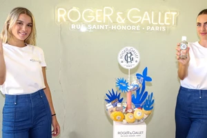 Άννα Ανεμομύλου "Η μόδα είναι μία καθημερινή παράσταση: κάθε μέρα "φορώ" τον ρόλο που θέλω να ζήσω, ανάλογα με τη διάθεσή μου" - εικόνα 8