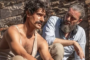 Σωτήρης Τσαφούλιας | "Δεν είμαστε καλοί γονείς οι Έλληνες γιατί δεν μας αφήνουν"