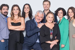 Βάσω Λασκαράκη & Εύα Τσιμιτσέλη | Έτσι στόλισαν το σπίτι τους για το φθινόπωρο - εικόνα 3