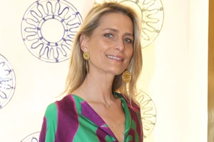 Τατιάνα Μπλάτνικ | Η φωτογραφία αγκαλιά με τον Σάκη Τανιμανίδη - εικόνα 2