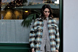 Shearling Coat | Πώς φορούν οι fashionistas το πιο ζεστό πανωφόρι του χειμώνα - εικόνα 2