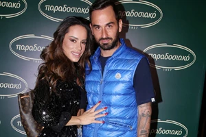 Μαρία Αντωνά-Άρης Σοϊλέδης | Σπάνια πλάνα από το σπίτι του ερωτευμένου ζευγαριού